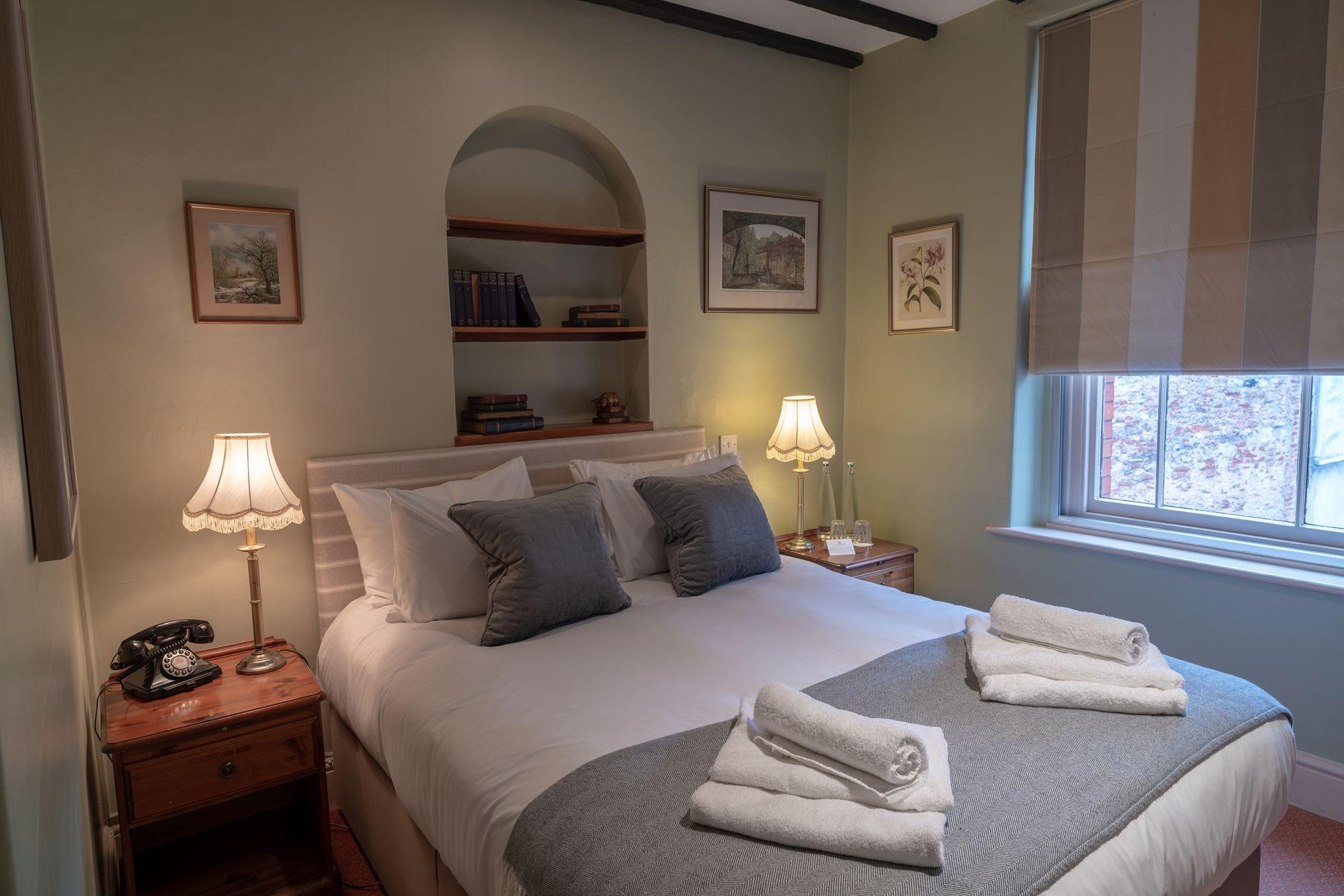 White Hart Inn Уелс Екстериор снимка